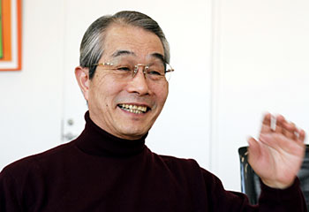 田口 弘