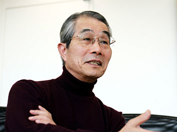 田口 弘